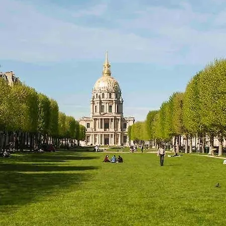 Apartment New 3bed/1ba Parisian Loft By The Eiffel Tower! Paris