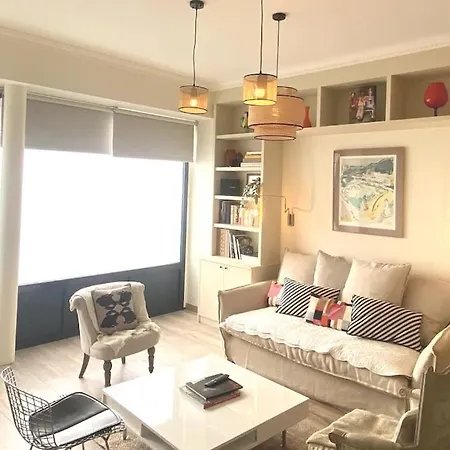 New 3bed/1ba Parisian Loft By The Eiffel Tower!