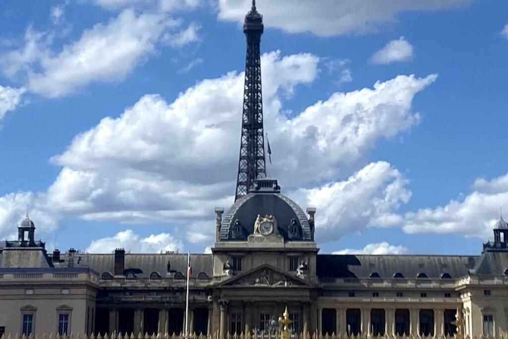 New 3bed/1ba Parisian Loft By The Eiffel Tower! Apartment