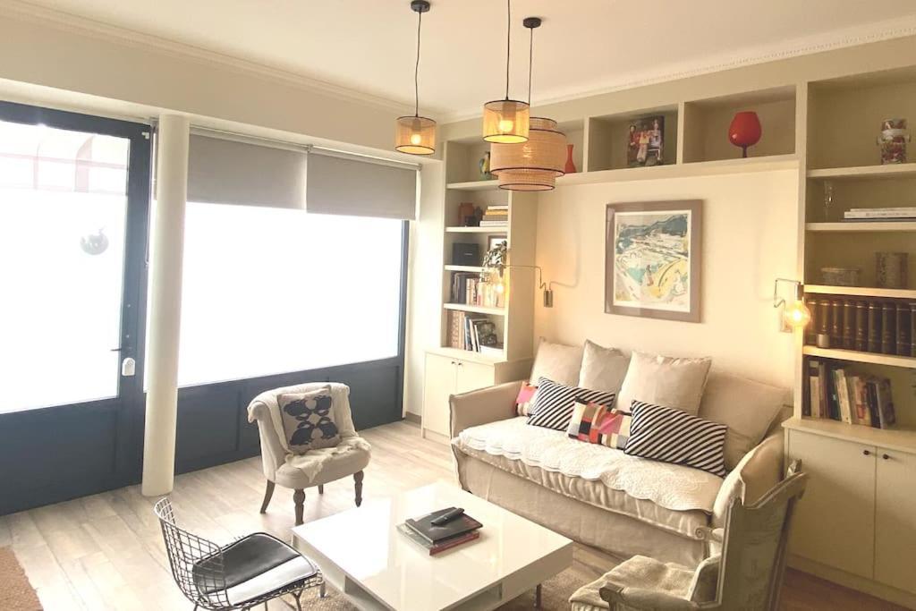 New 3bed/1ba Parisian Loft By The Eiffel Tower!